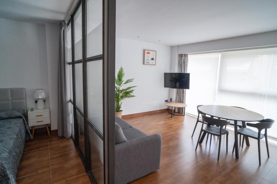 Ornis Apartments Poble Sant Carlos de la Ràpita Buitenkant foto
